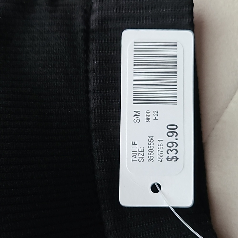 NWT Rline Bralette. Size small. - Picture 7 of 9